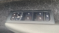 Volvo Xc40 2.0 T4 R DESIGN Pro 5dr AWD Geartronic Petrol Estate